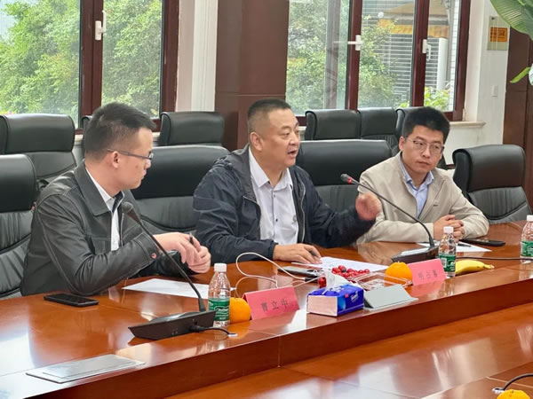 嘉斯頓快訊丨全聯(lián)家具裝飾業(yè)商會，授牌嘉斯頓多個榮譽(yù)獎項！