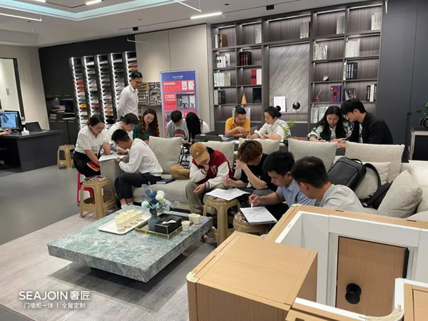 雷霆行動|奢匠全屋定制終端門店規(guī)范化運營管理啟動，品牌升級持續(xù)發(fā)力