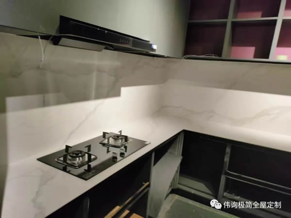 偉詢新品|一種可以替代石英石的高級(jí)天成巖板