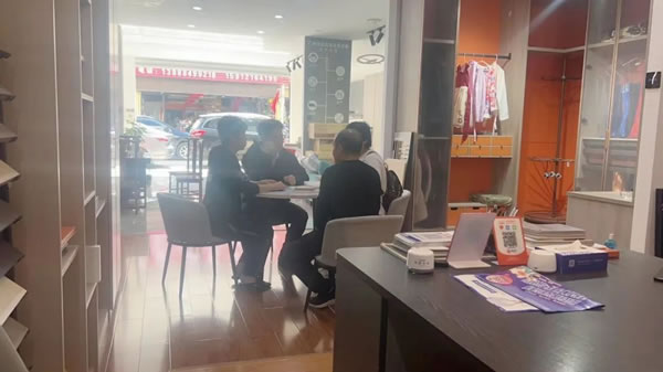 榮譽見證！ 意柜運營中心再獲門店錦旗感謝