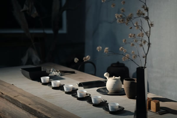 曲美家居|朋友來了都不愿走，如何打造一個(gè)心儀的家庭茶室？