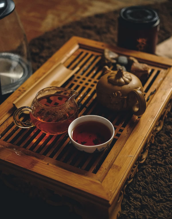 曲美家居|朋友來了都不愿走，如何打造一個(gè)心儀的家庭茶室？