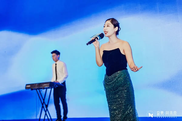 奮勇·向未來(lái) | 佰麗愛(ài)家整家定制2023年中戰(zhàn)略峰會(huì)圓滿落幕