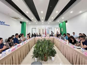 宇曼家居與全國工商聯(lián)家具裝飾業(yè)商會(huì)代表共同學(xué)習(xí)貫徹促家居消費(fèi)相關(guān)政策