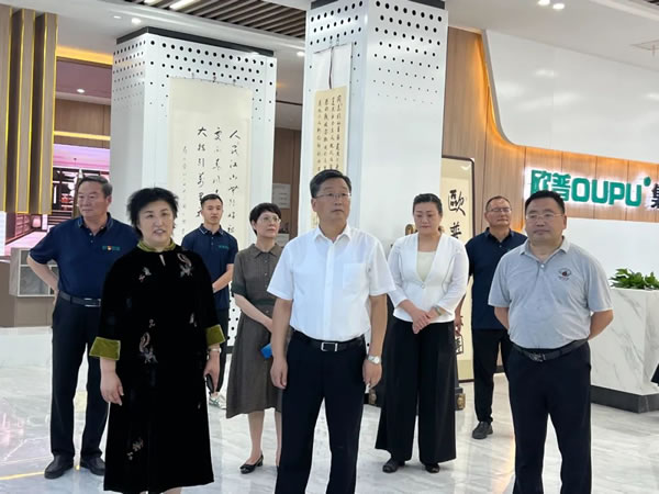 ?歐普資訊丨市總工會蒞臨歐普家居集團開展“夏送清涼”活動