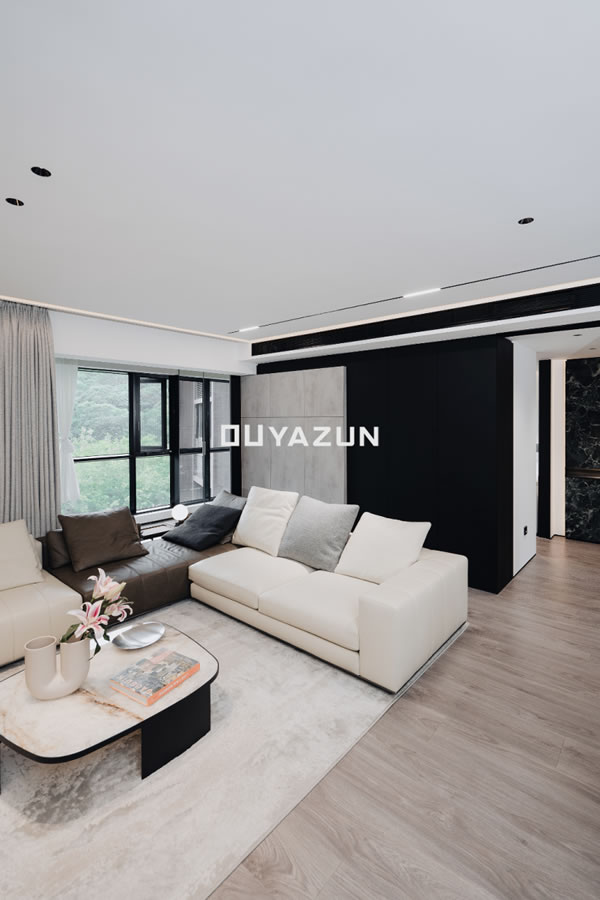 歐雅尊全屋定制 | 110m2意式極簡兩室兩廳，藝術(shù)與簡約的完美融合