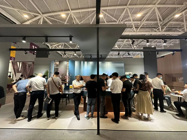 法迪奧x深圳設(shè)計周圓滿收官|(zhì)演繹不銹鋼材料的極致美學(xué)！