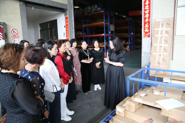 暖春行動，情系獅山｜邦元名匠迎來獅山女企業(yè)家協(xié)會到訪