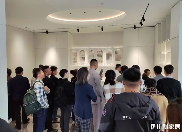 實(shí)用新π·與美同行！2023伊仕利實(shí)用美學(xué)新品品鑒會(huì)圓滿成功！