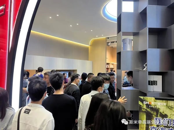 持續(xù)狂飆！行業(yè)黑馬斯米帝在廣州定制展“卷”出新天際！