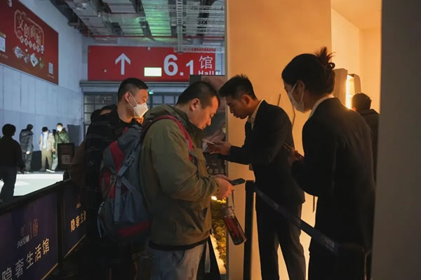 A8空間極簡定制·上海建博會圓滿收官 | 閃亮成績的背后，感謝有你