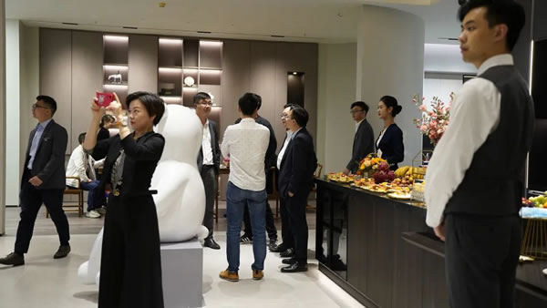 熱烈祝賀哲木高端定制佛山居然之家旗艦店盛大開業(yè)