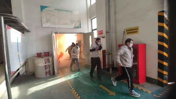 中天怡家 | 實戰(zhàn)消防演練 筑牢安全防線