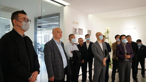 百V全屋定制 | 成都市發(fā)改委經(jīng)濟體制改革智庫舉行第5場跨界交流座談