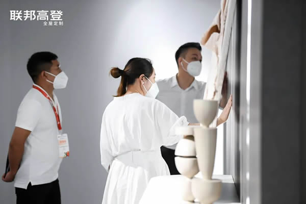 首日現(xiàn)場直擊！與聯(lián)邦高登一同“建”證精彩時(shí)刻