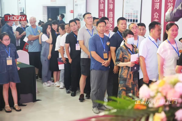 祝賀|喜德來(lái)全屋定制2022品牌發(fā)布盛典圓滿(mǎn)成功！