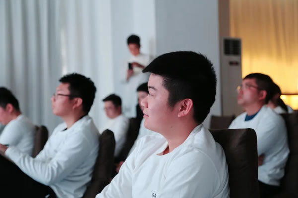 樂百麗國學(xué)體驗團建會，感悟從“心”開始！