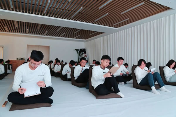 樂百麗國學(xué)體驗團建會，感悟從“心”開始！