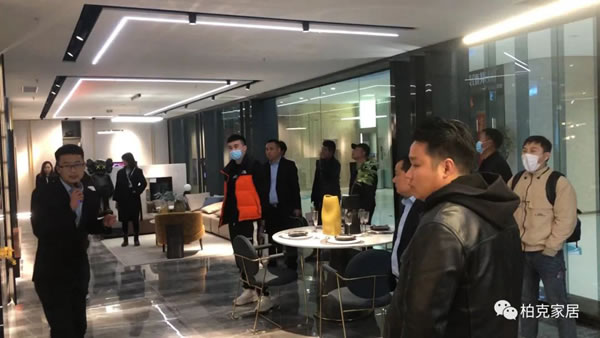 柏克家居“突圍?逆襲 ——首屆新春合作與發(fā)展研討會(huì)”圓滿成功