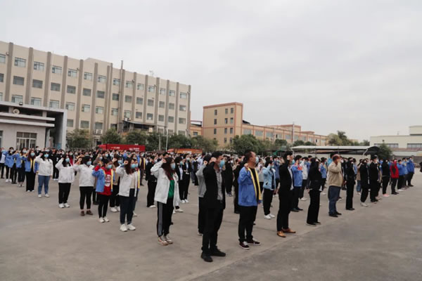 筑質(zhì)量 贏信賴：德維爾簡(jiǎn)奢全屋定制2022年“質(zhì)量月”活動(dòng)全面啟動(dòng)！