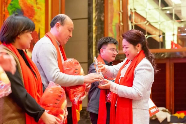 客來(lái)福2022盈利模式培訓(xùn)暨3.15活動(dòng)啟動(dòng)大會(huì)進(jìn)行中，攜手奮進(jìn)共贏未來(lái)！
