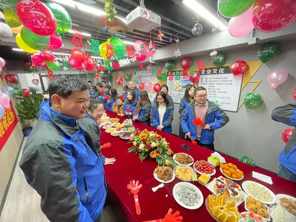 艾瑞卡全屋定制優(yōu)秀銷售表彰大會(huì)，懷揣感恩，2022揚(yáng)帆起航
