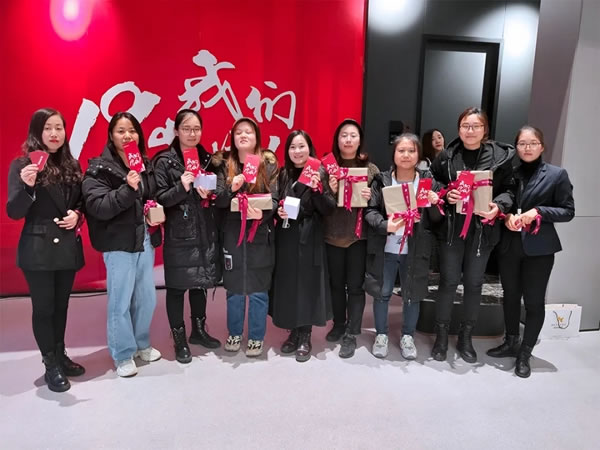 佰麗愛家全屋定制19周年生日慶典圓滿落幕！榮耀，感恩，共贏！