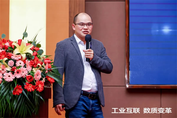 頂固全屋定制丨推進智能制造進程 加速中國家居業(yè)數(shù)質(zhì)化變革
