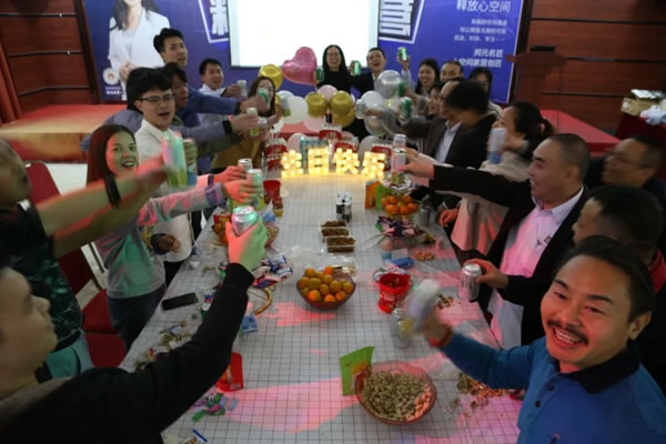 特別的緣分，和特別的你 | 邦元名匠11月員工生日會(huì)