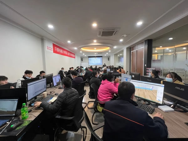 陽光林森全屋定制總部設(shè)計內(nèi)訓(xùn)會圓滿落幕