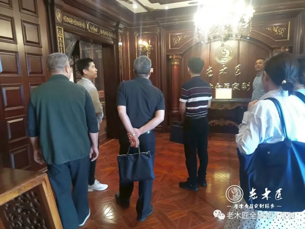 福建省相關(guān)領(lǐng)導(dǎo)對老木匠木業(yè)申報的《2021年新一代信息技術(shù)與制造業(yè)融合發(fā)展項目》現(xiàn)場察看