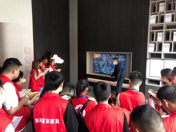 陽光林森全屋定制第九期設(shè)計師培訓(xùn)班圓滿結(jié)業(yè)