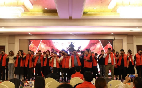 百V全屋定制 | 2021營銷戰(zhàn)略峰會(huì) 圓滿成功