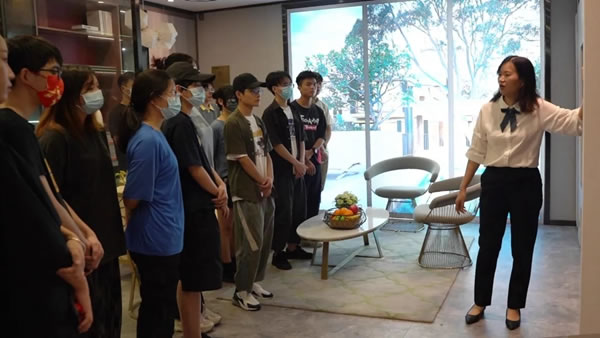 積極響應政策 |美佰利全屋定制與松山學院校企合作