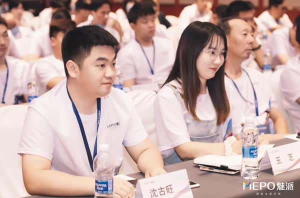 魅派智能全屋定制：2021全國(guó)優(yōu)秀經(jīng)銷(xiāo)商峰會(huì)暨2022新品發(fā)布會(huì)盛大召開(kāi)！