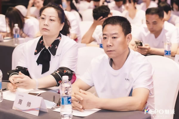 魅派智能全屋定制：2021全國(guó)優(yōu)秀經(jīng)銷(xiāo)商峰會(huì)暨2022新品發(fā)布會(huì)盛大召開(kāi)！