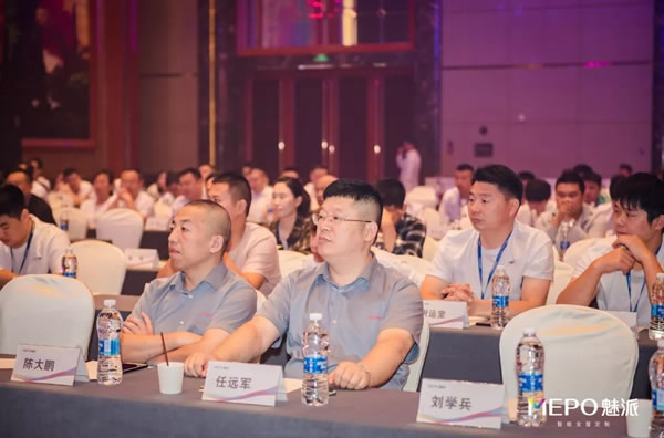 魅派智能全屋定制：2021全國(guó)優(yōu)秀經(jīng)銷(xiāo)商峰會(huì)暨2022新品發(fā)布會(huì)盛大召開(kāi)！