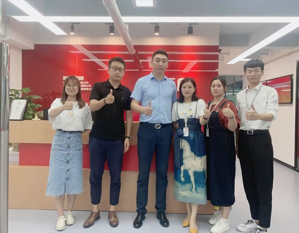 艾依格全屋定制與平臺(tái)達(dá)成戰(zhàn)略合作 創(chuàng)造佳績(jī)