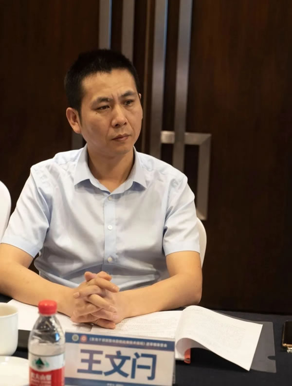 法迪奧不銹鋼藝術家居|家用不銹鋼櫥柜行業(yè)標準在京通過審查