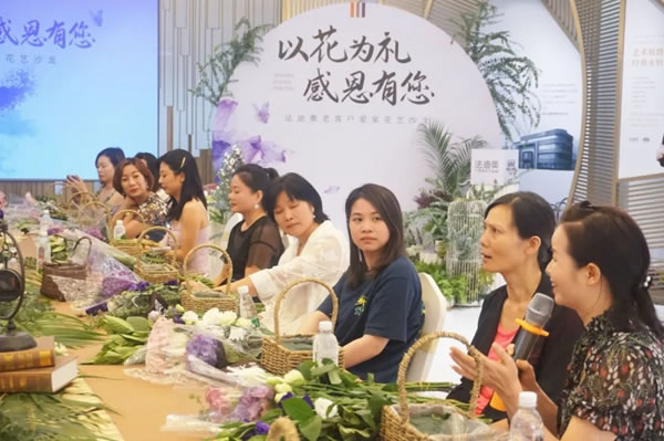 邂逅法迪奧不銹鋼藝術(shù)家居老客戶(hù)愛(ài)家花藝沙龍