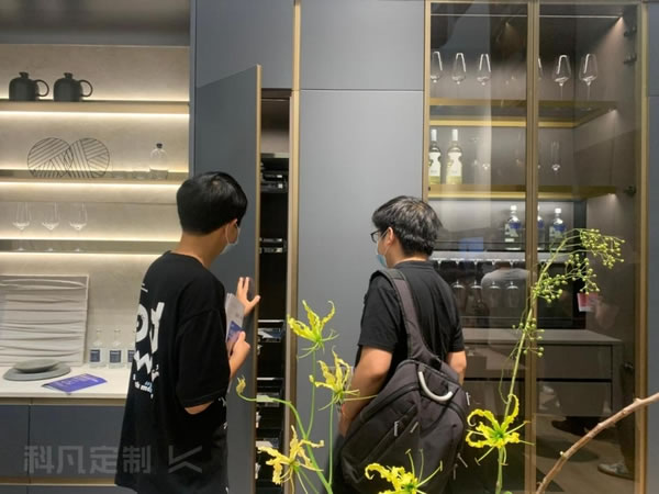 科凡定制如何應(yīng)對“輕奢”“高定”風(fēng)潮？如何保障經(jīng)銷商的良好運(yùn)營？