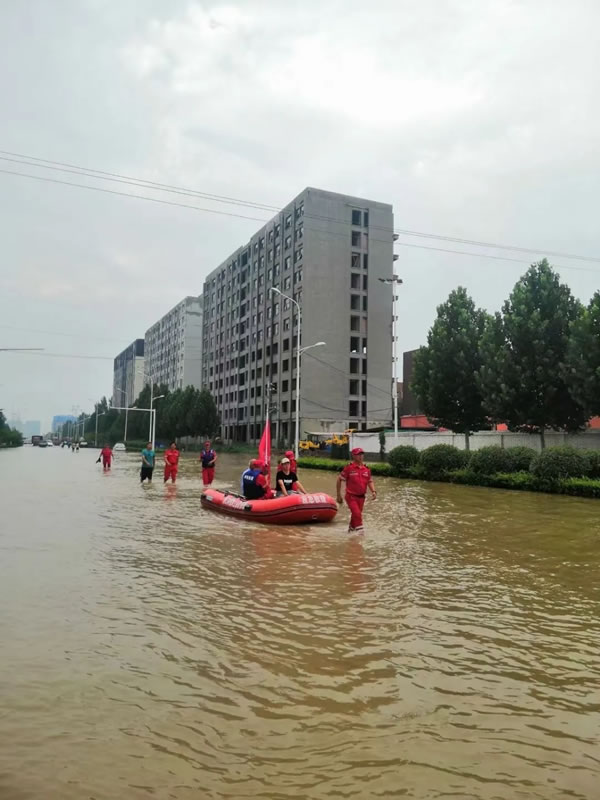 風(fēng)雨同擔(dān)，救災(zāi)復(fù)產(chǎn)！瀚美居全屋定制在行動(dòng)！