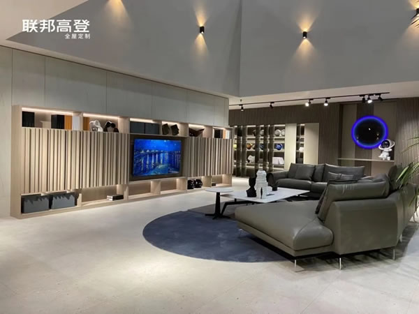 聯(lián)邦高登全屋定制斬獲“全屋定制影響力十大品牌”獎