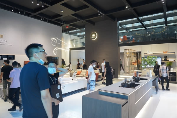 伊戀全屋定制“有度”之路，打破邊界，開拓發(fā)展新可能