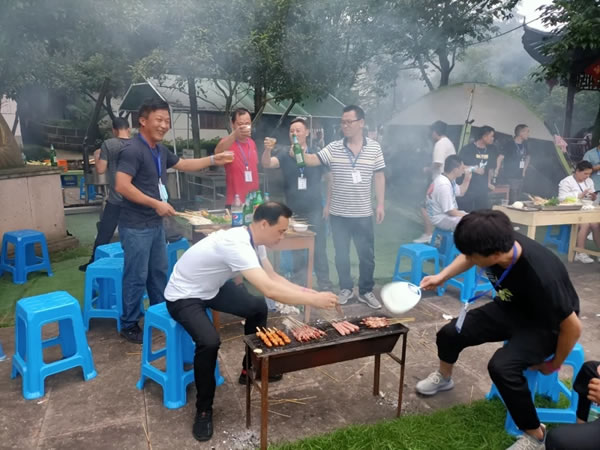 慕宸生活團(tuán)建 | 五湖四海聚一廠 情同手足友誼長