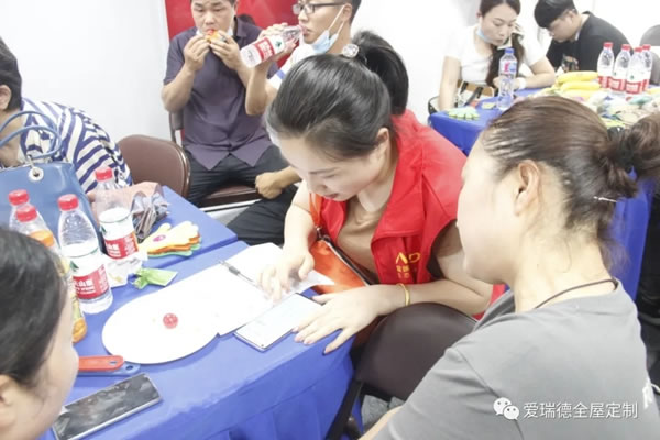 愛瑞德|約“惠”盛夏,一起嗨購-6.27“超級工廠購”嗨爆全場，完美收官！