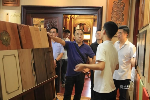 省科技型中小企業(yè)技術(shù)創(chuàng)新中心領(lǐng)導(dǎo)蒞臨《老木匠木業(yè)有限公司》實(shí)地評(píng)審省科技項(xiàng)目
