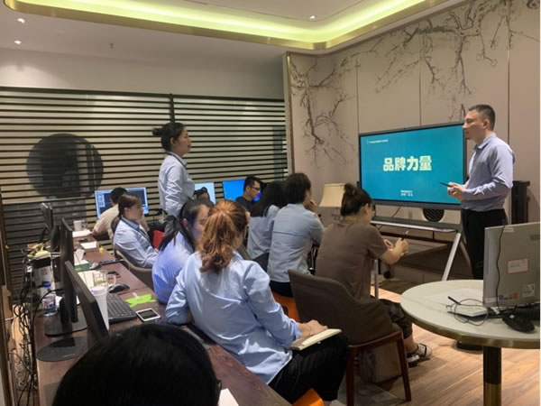 兔寶寶全屋定制“飛酷計劃”特訓——上海宜山路站圓滿結(jié)束