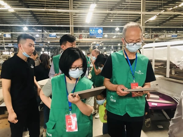 伊戀全屋定制|619超級(jí)工廠購暨財(cái)富品鑒會(huì)圓滿落幕！