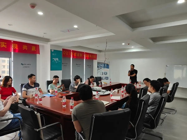 2021年度福湘定制.諾家經(jīng)銷(xiāo)商培訓(xùn)會(huì)圓滿(mǎn)成功！